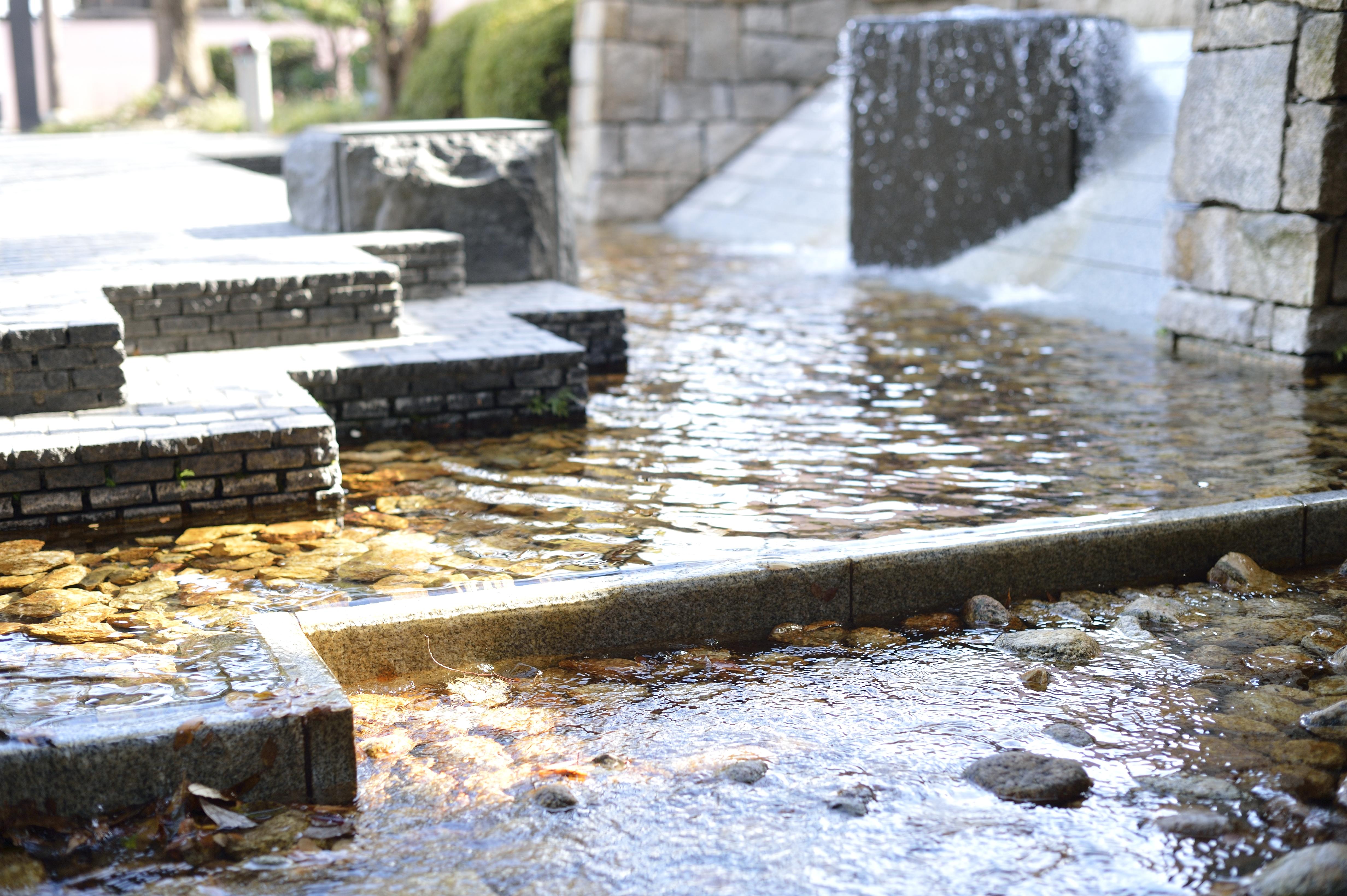 Kyoto Tokyu Hotel Exteriör bild The fountain at the entrance of the museum